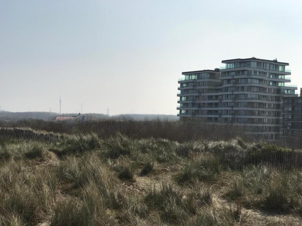 Apartment The One - New Luxury Beachfront Blankenberge